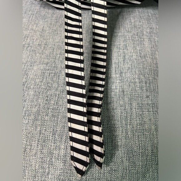 Ju-Ju-Be Be Right Back Black and White Striped Diaper Bag Backpack - Picture 16 of 16